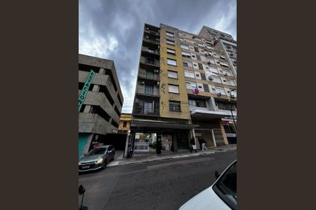 Apartamento à venda com 74m², 2 quartos e sem vaga Apartamento à venda com 74m², 2 quartos e sem vagaFachada