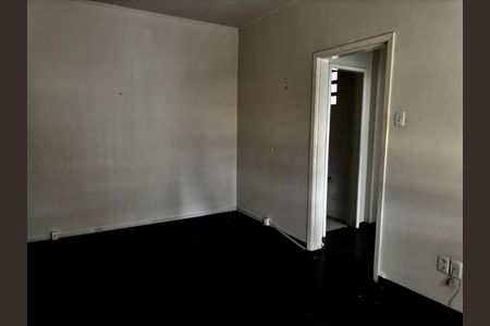 Apartamento à venda com 74m², 2 quartos e sem vaga Apartamento à venda com 74m², 2 quartos e sem vagaSala