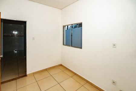 Casa para alugar com 2 quartos, 60m² em Conjunto California, Belo Horizonte