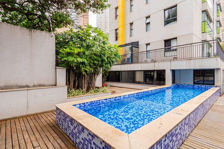 Studio para alugar com 60m², 1 quarto e 1 vaga Studio para alugar com 60m², 1 quarto e 1 vagaÁrea comum - Piscina