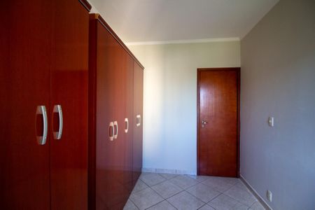 Apartamento para alugar com 70m², 2 quartos e 1 vaga Apartamento para alugar com 70m², 2 quartos e 1 vagaQuarto 2