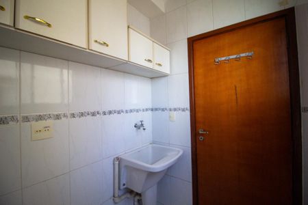 Apartamento para alugar com 70m², 2 quartos e 1 vaga Apartamento para alugar com 70m², 2 quartos e 1 vagaÁrea de Serviço