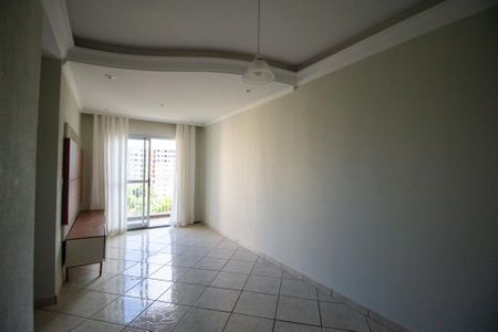 Apartamento para alugar com 70m², 2 quartos e 1 vaga Apartamento para alugar com 70m², 2 quartos e 1 vagaSala