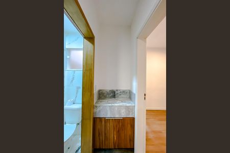 Apartamento para alugar com 32m², 2 quartos e sem vaga Apartamento para alugar com 32m², 2 quartos e sem vagaBanheiro