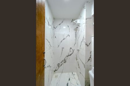 Apartamento para alugar com 32m², 2 quartos e sem vaga Apartamento para alugar com 32m², 2 quartos e sem vagaBanheiro