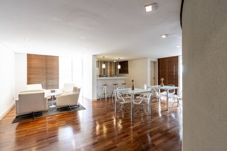 Apartamento à venda com 57m², 2 quartos e 2 vagas Apartamento à venda com 57m², 2 quartos e 2 vagasSalão de Festas