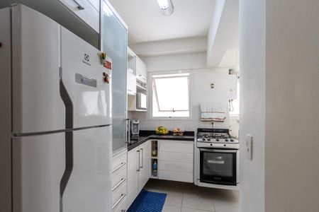 Apartamento à venda com 57m², 2 quartos e 2 vagas Apartamento à venda com 57m², 2 quartos e 2 vagasCozinha