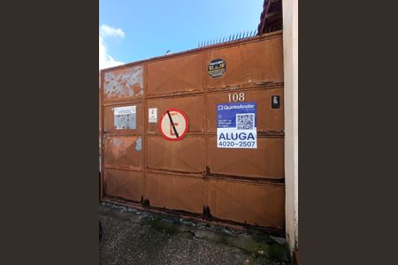 Casa para alugar com 120m², 2 quartos e 6 vagas Casa para alugar com 120m², 2 quartos e 6 vagasPlaca