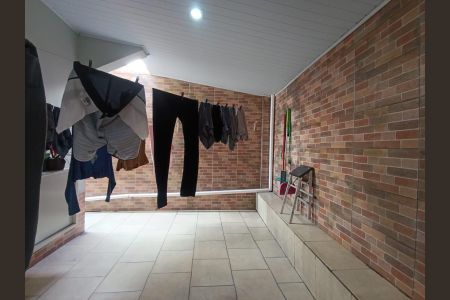 Casa para alugar com 120m², 2 quartos e 6 vagas Casa para alugar com 120m², 2 quartos e 6 vagasÁrea de Serviço