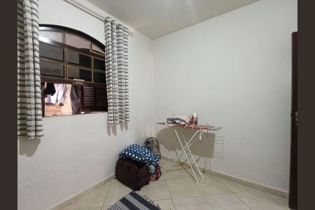 Casa para alugar com 120m², 2 quartos e 6 vagas Casa para alugar com 120m², 2 quartos e 6 vagasQuarto 1