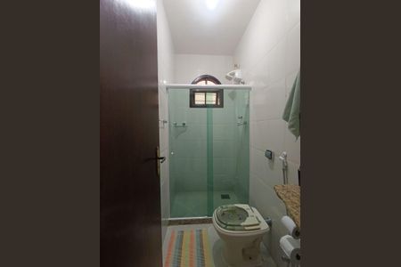 Casa para alugar com 120m², 2 quartos e 6 vagas Casa para alugar com 120m², 2 quartos e 6 vagasBanheiro Social