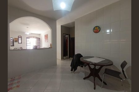 Casa para alugar com 120m², 2 quartos e 6 vagas Casa para alugar com 120m², 2 quartos e 6 vagasCozinha