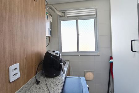 Apartamento à venda com 41m², 2 quartos e 1 vaga Apartamento à venda com 41m², 2 quartos e 1 vagaÁrea de Serviço