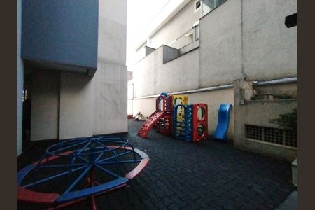 Apartamento à venda com 38m², 1 quarto e 1 vaga Apartamento à venda com 38m², 1 quarto e 1 vagaPlayground