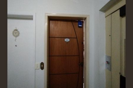 Apartamento à venda com 38m², 1 quarto e 1 vaga Apartamento à venda com 38m², 1 quarto e 1 vagaLockbox instalado