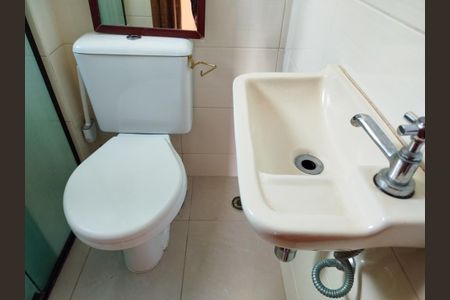 Apartamento à venda com 38m², 1 quarto e 1 vaga Apartamento à venda com 38m², 1 quarto e 1 vagaBanheiro