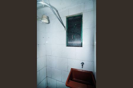 Banheiro de apartamento para alugar com 1 quarto, 50m² em Vista Alegre, Rio de Janeiro