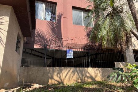 Apartamento à venda com 52m², 2 quartos e 1 vagaFachada e portaria 