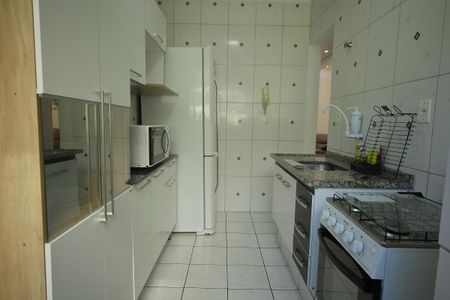 Apartamento à venda com 52m², 2 quartos e 1 vagaCozinha 