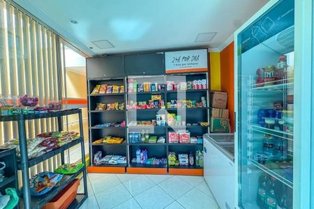 Apartamento à venda com 52m², 2 quartos e 1 vaga Apartamento à venda com 52m², 2 quartos e 1 vagaMini mercado