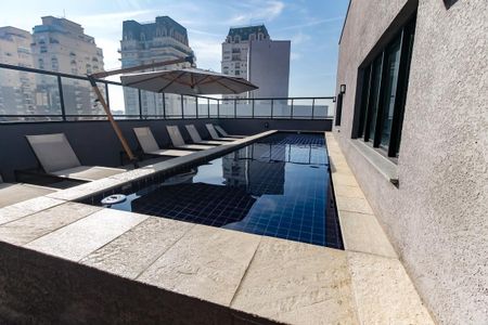 Apartamento para alugar com 26m², 1 quarto e 1 vaga Apartamento para alugar com 26m², 1 quarto e 1 vagaÁrea comum - Piscina