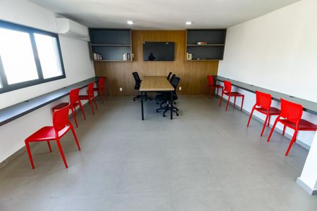 Apartamento para alugar com 26m², 1 quarto e 1 vaga Apartamento para alugar com 26m², 1 quarto e 1 vagaCoworking