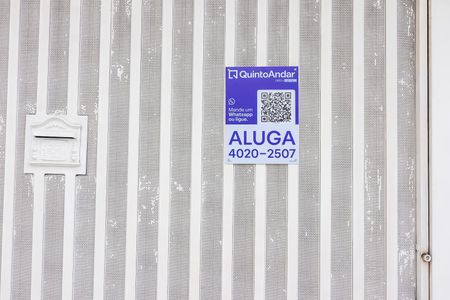 Casa para alugar com 150m², 2 quartos e 2 vagasFachada