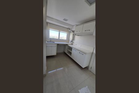 Apartamento para alugar com 169m², 3 quartos e 3 vagasÁrea de Serviço