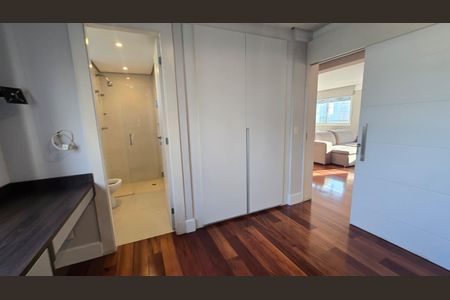 Apartamento para alugar com 169m², 3 quartos e 3 vagasBanheiro