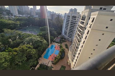 Apartamento para alugar com 169m², 3 quartos e 3 vagasVista