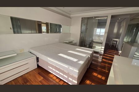 Apartamento para alugar com 169m², 3 quartos e 3 vagasQuarto 