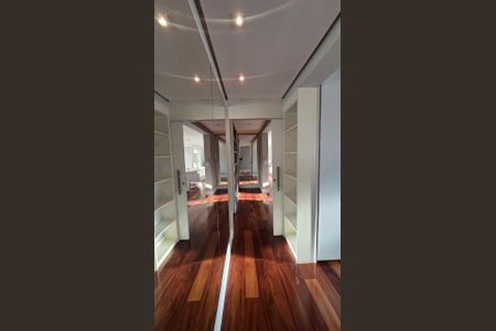 Apartamento para alugar com 169m², 3 quartos e 3 vagasQuarto
