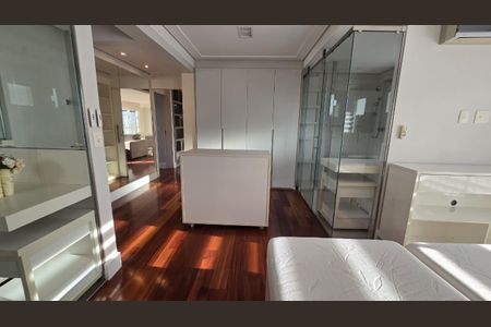 Apartamento para alugar com 169m², 3 quartos e 3 vagasQuarto