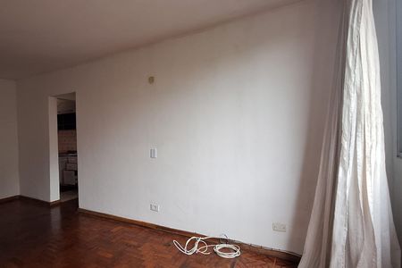 Sala de apartamento para alugar com 2 quartos, 71m² em Vila Guiomar, Santo André