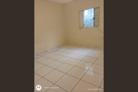 Casa à venda com 100m², 7 quartos e 2 vagas Casa à venda com 100m², 7 quartos e 2 vagasQuarto