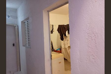 Casa à venda com 100m², 7 quartos e 2 vagas Casa à venda com 100m², 7 quartos e 2 vagasÁrea externa