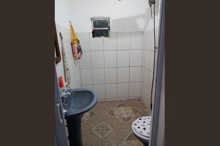 Casa à venda com 100m², 7 quartos e 2 vagas Casa à venda com 100m², 7 quartos e 2 vagasBanheiro