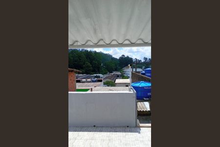 Casa à venda com 100m², 7 quartos e 2 vagas Casa à venda com 100m², 7 quartos e 2 vagasÁrea externa