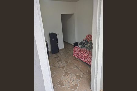 Casa à venda com 100m², 7 quartos e 2 vagas Casa à venda com 100m², 7 quartos e 2 vagasSala