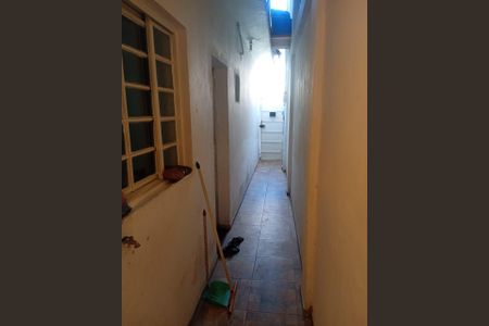 Casa à venda com 100m², 7 quartos e 2 vagas Casa à venda com 100m², 7 quartos e 2 vagasÁrea externa