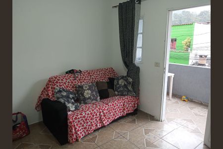 Casa à venda com 100m², 7 quartos e 2 vagas Casa à venda com 100m², 7 quartos e 2 vagasSala