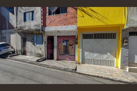Casa à venda com 70m², 2 quartos e 1 vagaFachada