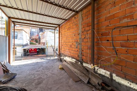 Casa à venda com 70m², 2 quartos e 1 vagaCobertura