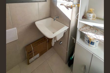 Apartamento para alugar com 56m², 2 quartos e 1 vagaÁrea de Serviço