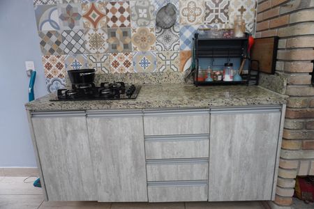 Casa à venda com 150m², 2 quartos e 2 vagasChurrasqueira