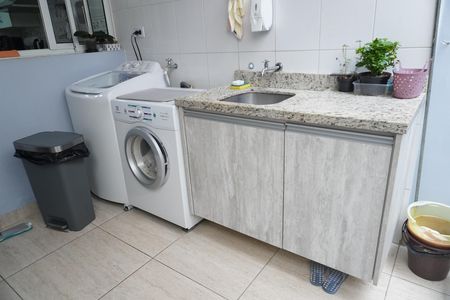 Casa à venda com 150m², 2 quartos e 2 vagasÁrea de Serviço