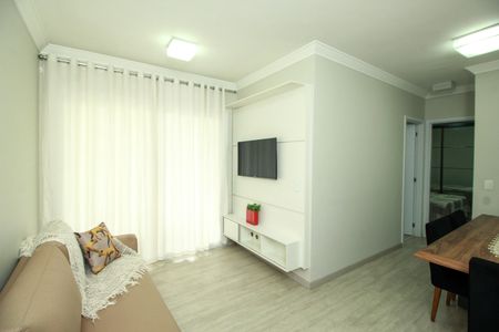 Sala de apartamento para alugar com 2 quartos, 57m² em Jardim, Santo André