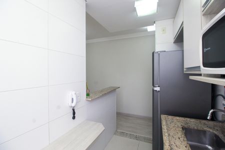 Apartamento para alugar com 57m², 2 quartos e 2 vagas Apartamento para alugar com 57m², 2 quartos e 2 vagasCozinha