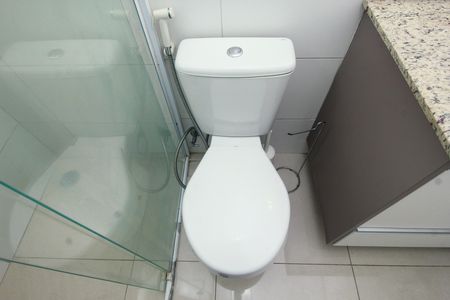Apartamento para alugar com 57m², 2 quartos e 2 vagas Apartamento para alugar com 57m², 2 quartos e 2 vagasBanheiro da Suíte