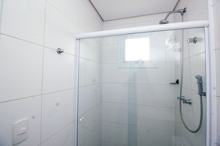 Apartamento para alugar com 57m², 2 quartos e 2 vagas Apartamento para alugar com 57m², 2 quartos e 2 vagasBanheiro da Suíte